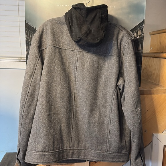 Guess men’s hooded jacket size us xl - Picture 2 of 6
